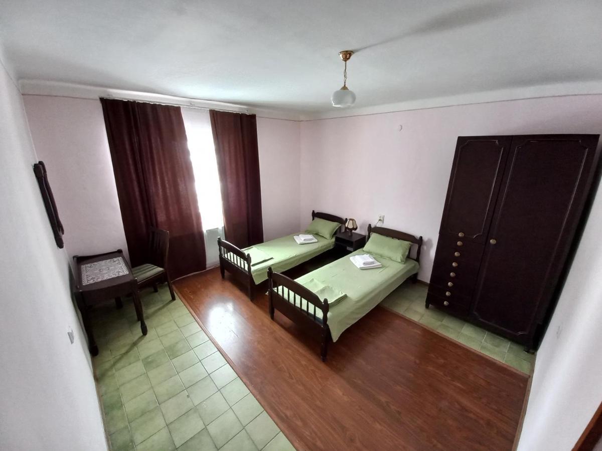 Guest House Top Floor Telavi Kültér fotó