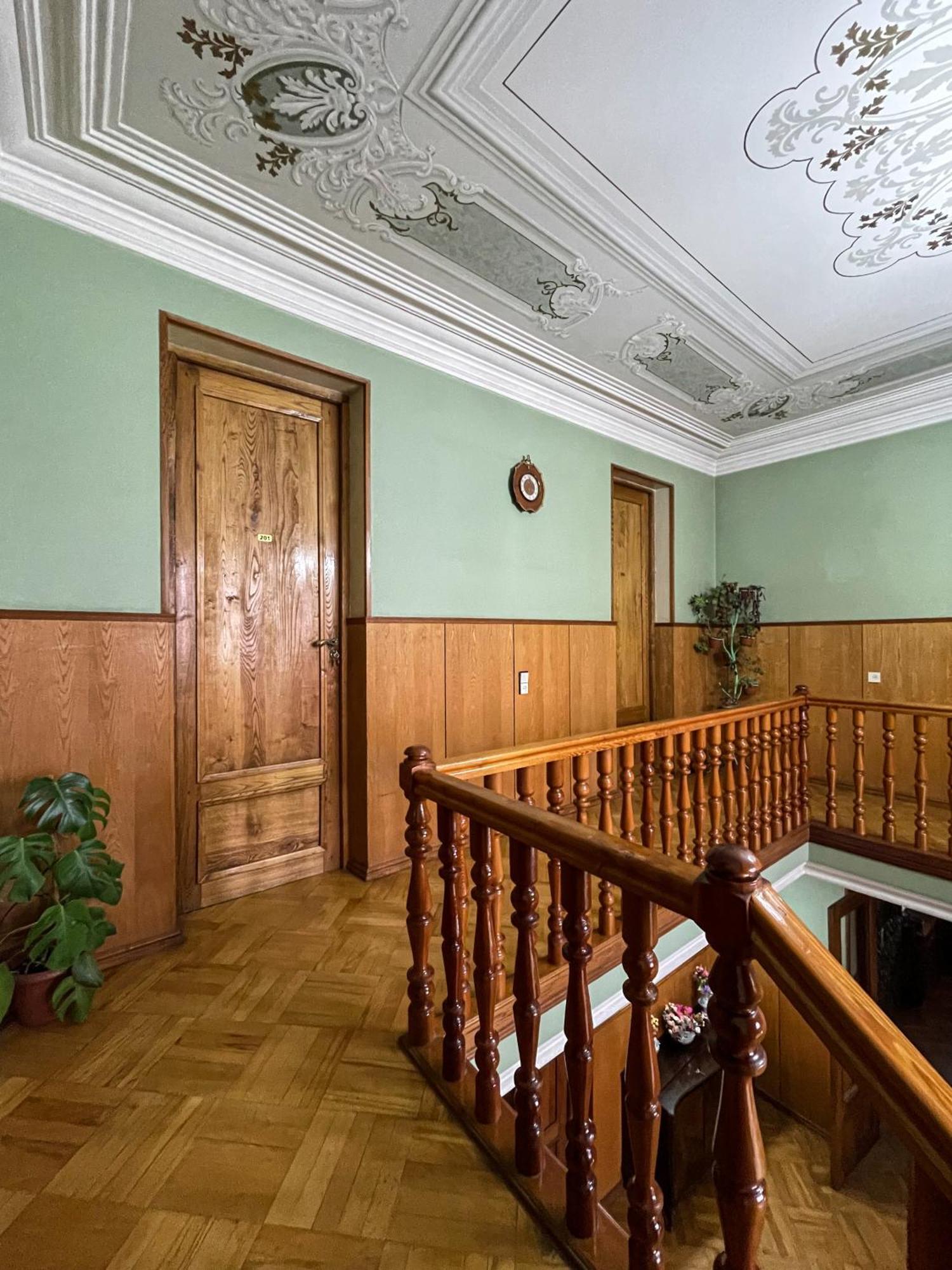Guest House Top Floor Telavi Kültér fotó