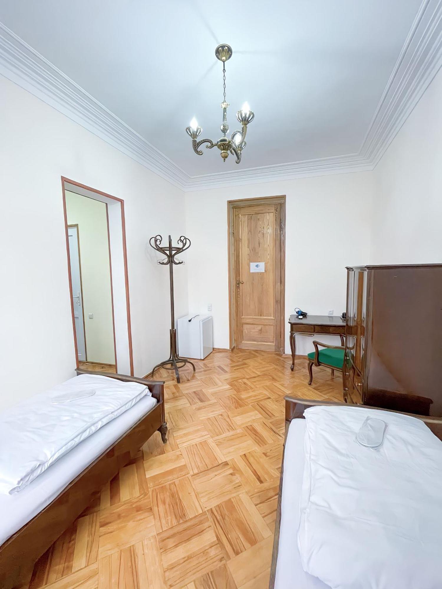 Guest House Top Floor Telavi Kültér fotó