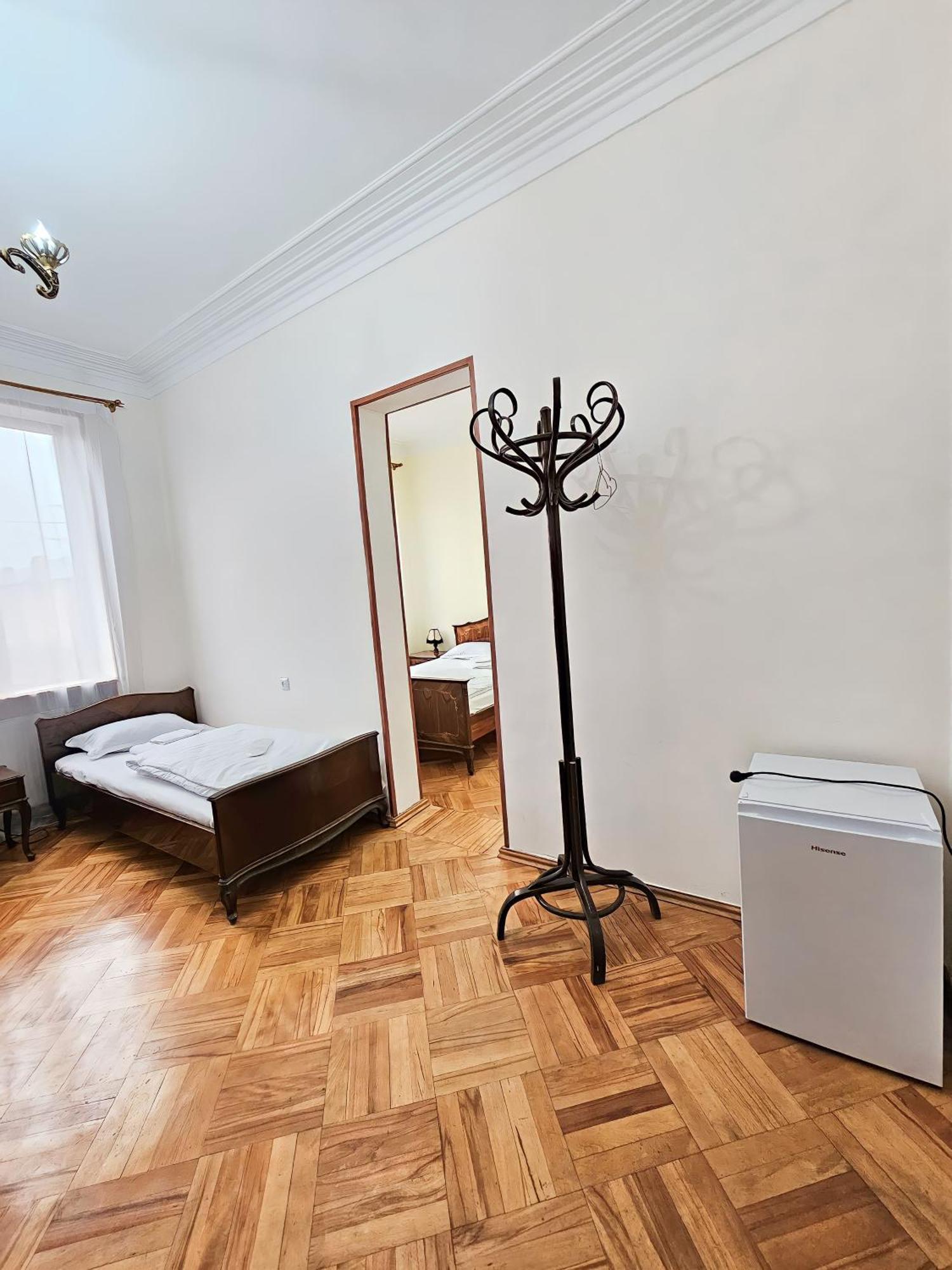 Guest House Top Floor Telavi Szoba fotó